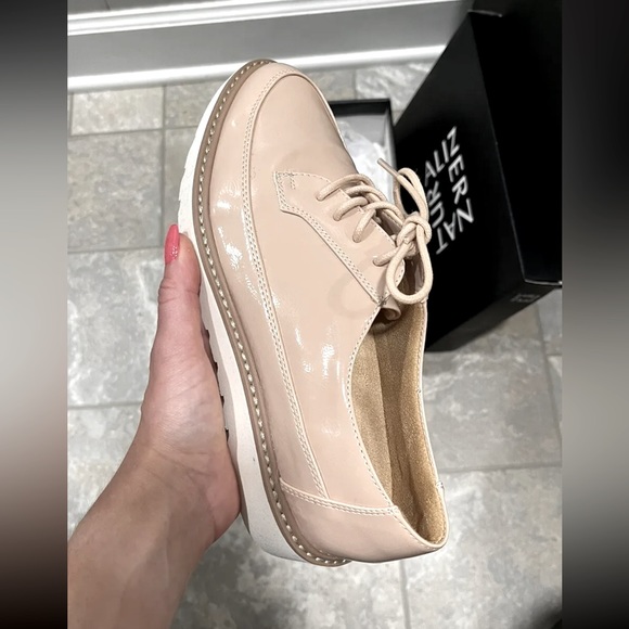 Naturalizer NIB Emme Almond Blush Patent Oxford 7M - Picture 7 of 9
